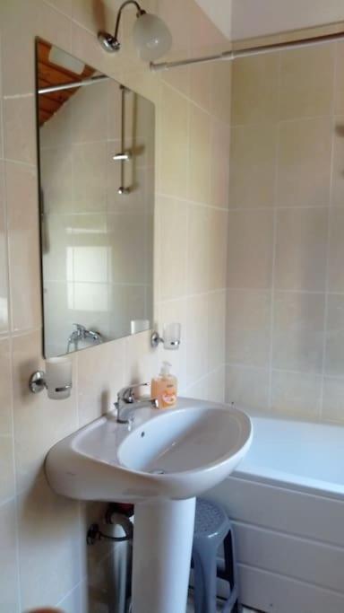 Cozy New Apartments Nea Chora Ханя Екстериор снимка